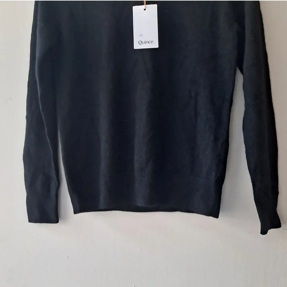 NWT Quince Mongolian Cashmere Crewneck Sweater Long Sleeve Black Womens Size XS - Picture 8 of 11
